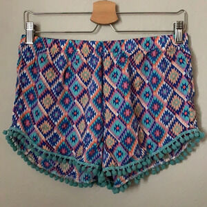 EZ CLOTHING pom pom detailed shorts